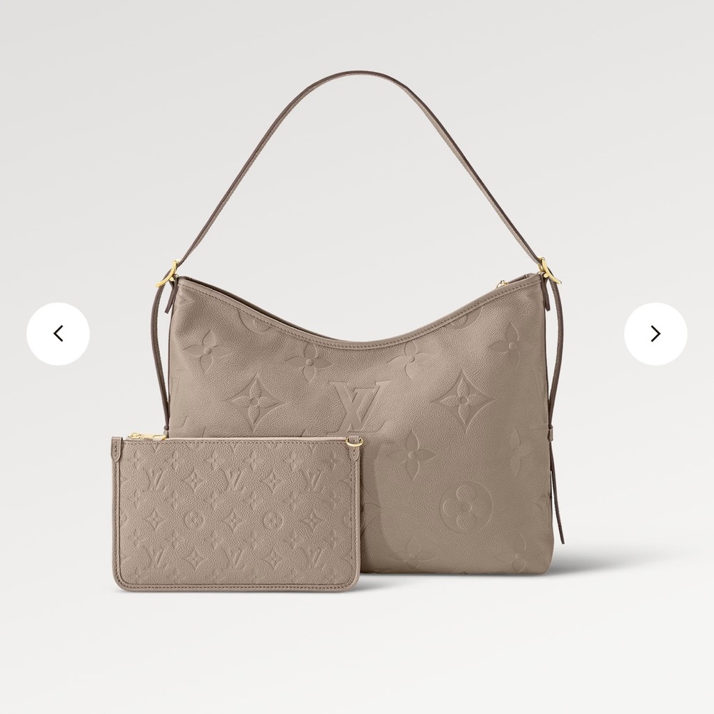 ✅SOLD✅ Authentic Louis Vuitton Monogram Empreinte Carryall MM